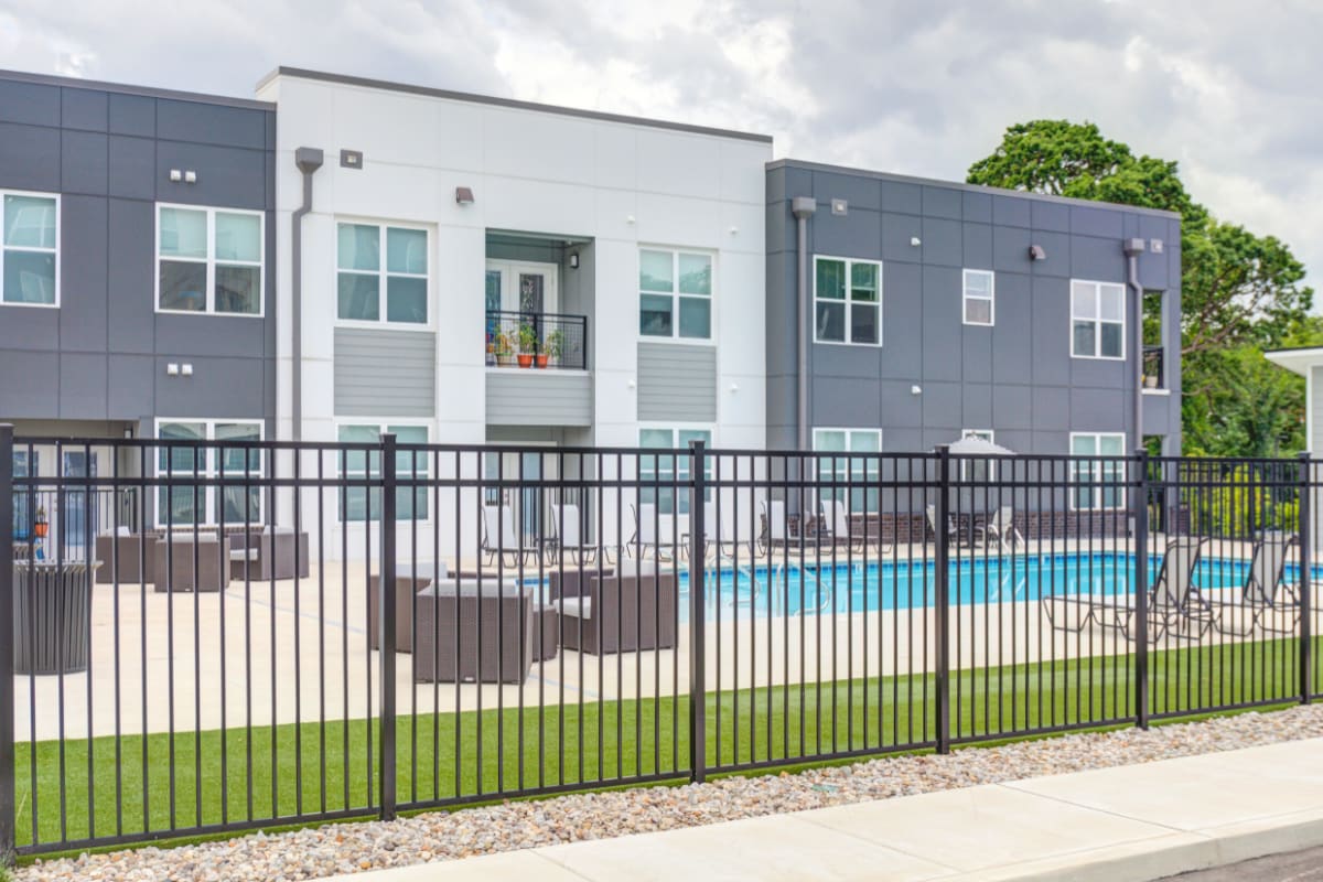 Donelson Apartments Radius at Donelson Home